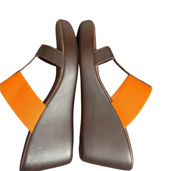 Patricia Green Wedge orange/brown Sandal size 38(8) - Picture 8 of 11
